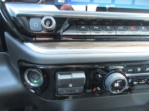 New 2026 Chevrolet Silverado 1500 LT Trail Boss w/ LT Trail Boss Premium Package image 33