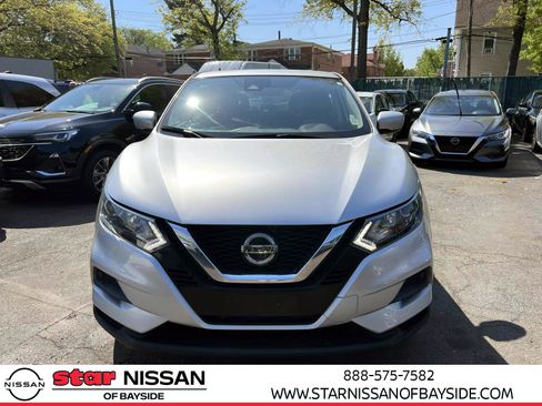 Used 2021 Nissan Rogue Sport S AWD/4WD image 2