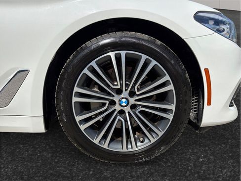 Used 2018 BMW 540i RWD image 12