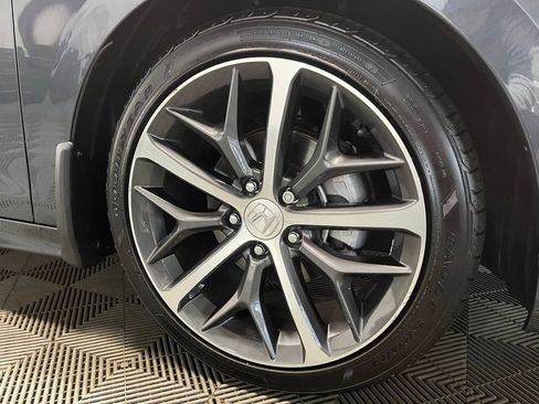 Used 2024 Honda Civic Touring image 3