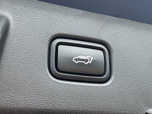 Used 2022 Hyundai Tucson SEL w/ Convenience + Premium Package AWD/4WD image 38