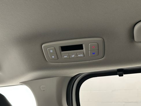 Used 2025 Kia Carnival SX FWD image 46