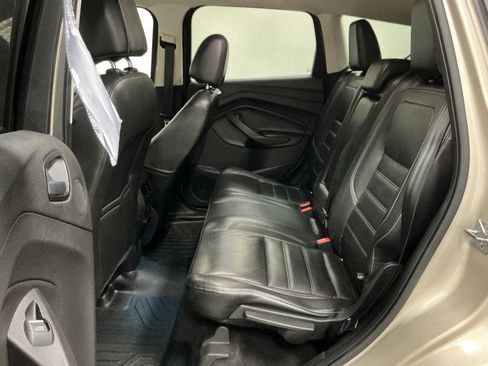 Used 2017 Ford Escape Titanium image 20