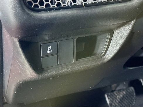 Certified 2024 Honda HR-V Sport image 17