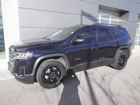 Used 2022 GMC Acadia AT4 w/ Preferred Package image 3