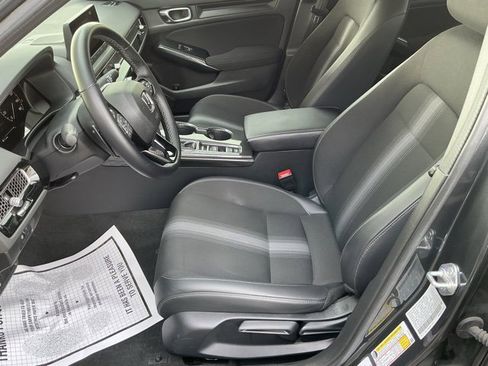 Used 2023 Honda Civic Sport image 14