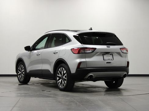 Used 2020 Ford Escape SE Sport image 5