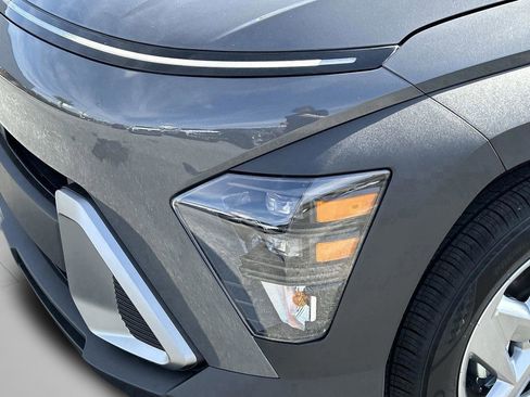 New 2026 Hyundai Kona SE FWD image 11