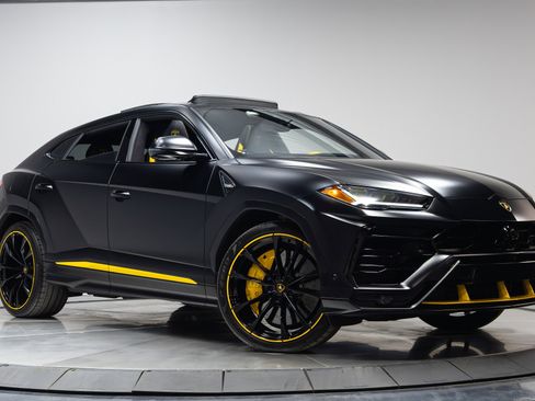 Used 2022 Lamborghini Urus image 55