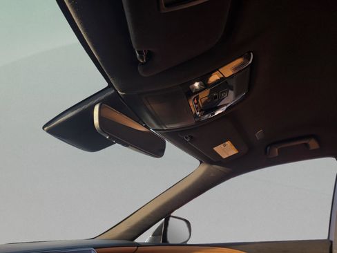 Used 2025 Lexus RX 350 FWD w/ Technology Package image 11