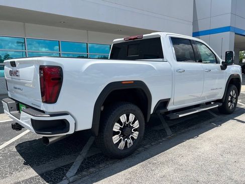 New 2026 GMC Sierra 2500 Denali AWD/4WD image 4