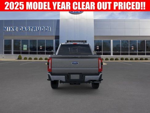 New 2025 Ford F250 Lariat w/ Lariat Ultimate Package image 5