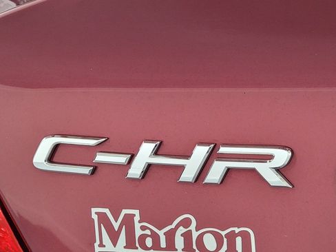 Used 2019 Toyota C-HR LE FWD image 10