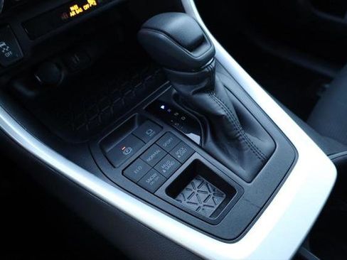 Certified 2025 Toyota RAV4 LE image 15