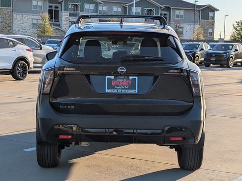 New 2026 Nissan Kicks SV FWD image 5