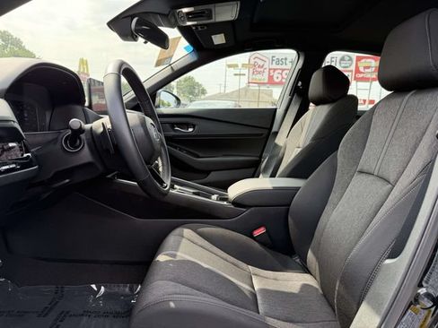 Certified 2025 Honda Accord Sport image 8