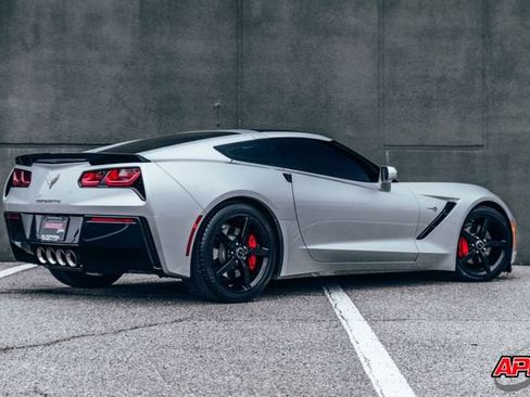 Used 2014 Chevrolet Corvette Stingray Coupe w/ 2LT Preferred Equipment Group RWD image 4