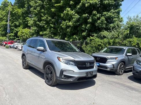 Used 2021 Honda Pilot Special Edition image 2