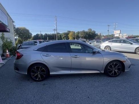 Used 2020 Honda Civic Sport image 8