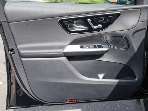 Certified 2026 Mercedes-Benz GLC 300 4MATIC image 19