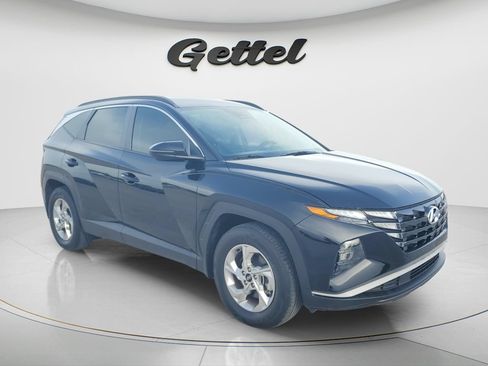 Used 2023 Hyundai Tucson SEL FWD image 3