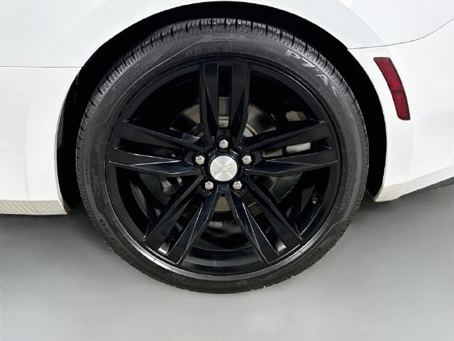Used 2016 Chevrolet Camaro LT w/ RS Package RWD image 27