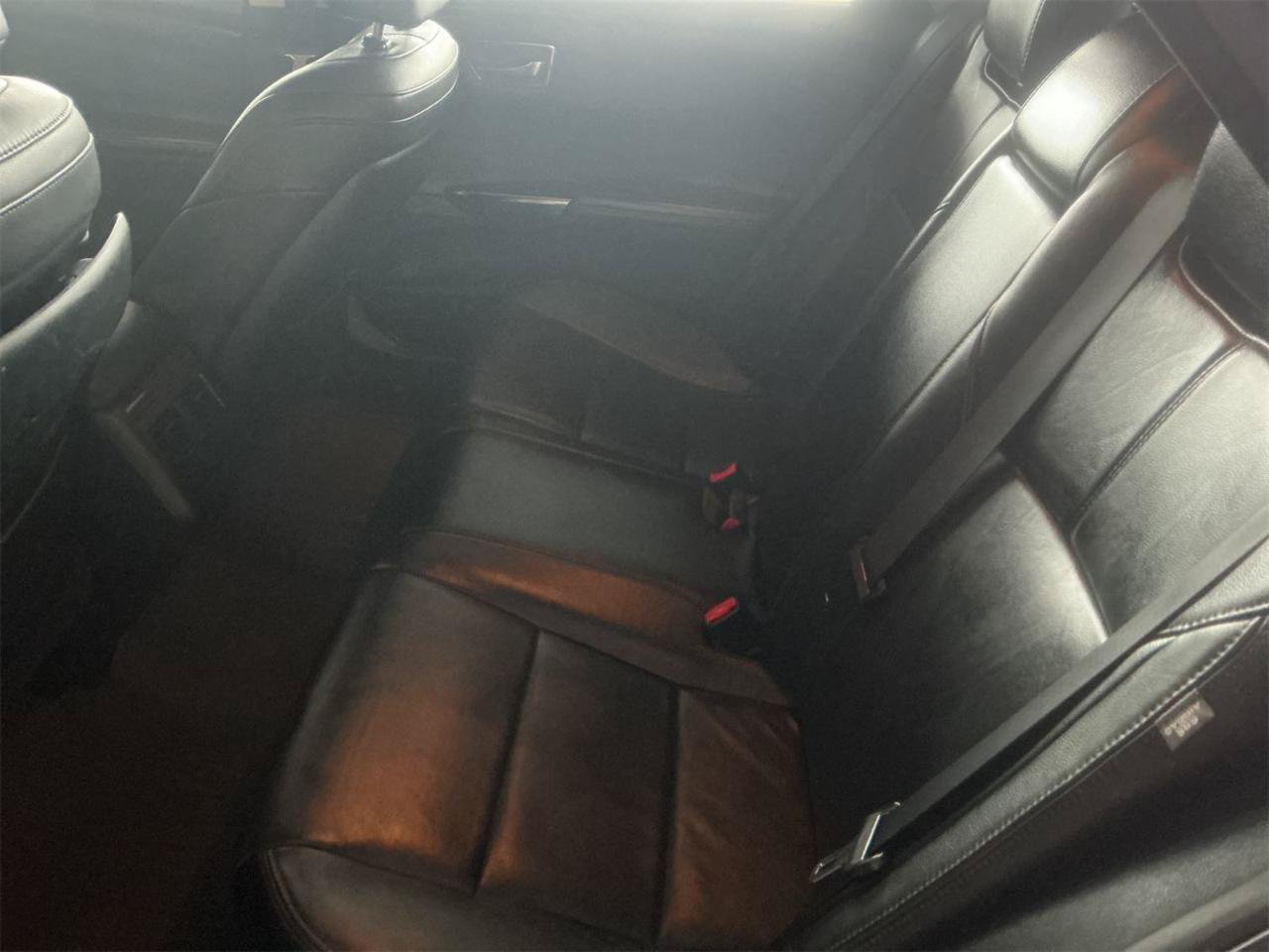 Used 2014 Toyota Avalon XLE Touring FWD image 11