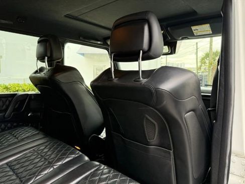 Used 2016 Mercedes-Benz G 63 AMG 4MATIC image 14
