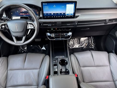 Used 2025 Lincoln Corsair Grand Touring w/ Equipment Group 302A image 13
