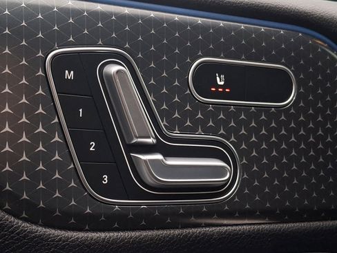 Used 2024 Mercedes-Benz GLB 250 4MATIC image 24