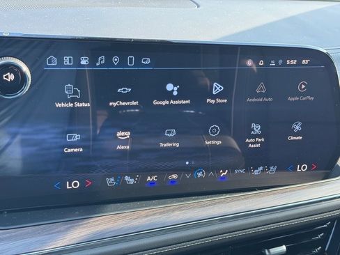 New 2025 Chevrolet Suburban Premier RWD image 19