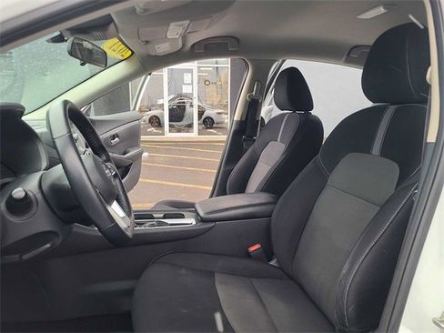 Used 2021 Nissan Sentra SV image 14