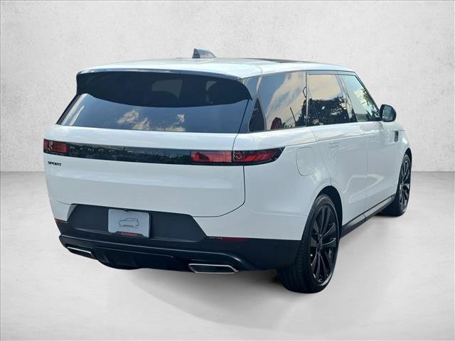 New 2026 Land Rover Range Rover Sport SE AWD/4WD image 5