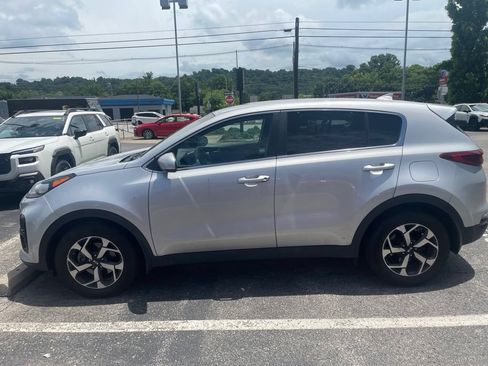 Used 2020 Kia Sportage LX FWD image 3