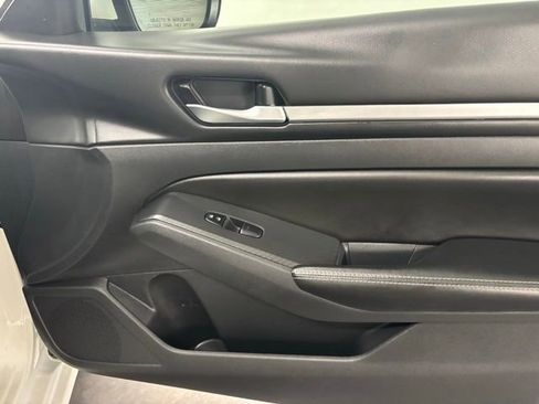 Used 2022 Nissan Altima 2.5 SV image 20