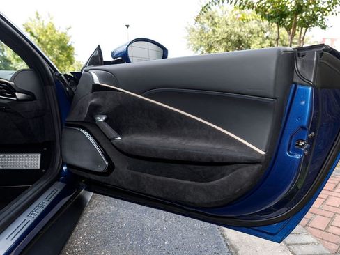 Used 2023 Ferrari Roma RWD image 16