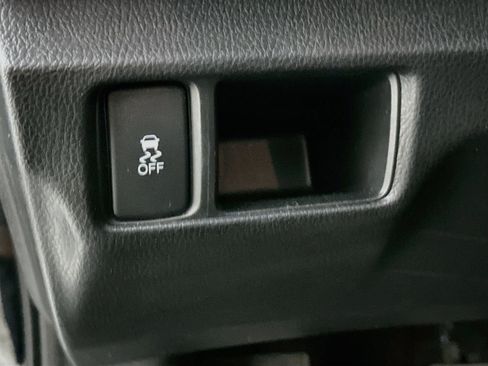 Used 2011 Honda Accord EX-L image 16