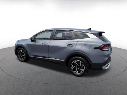 Used 2025 Kia Sportage LX FWD image 10