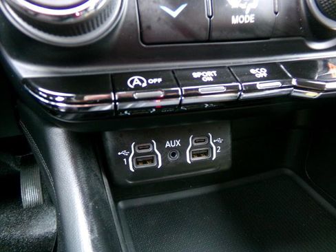 Used 2021 Dodge Durango SXT image 26