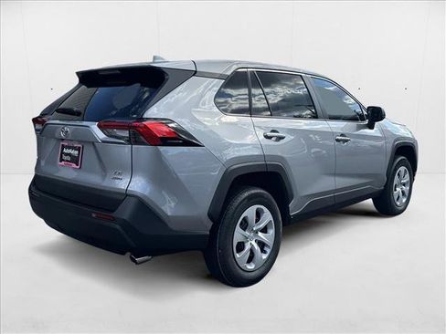 Certified 2025 Toyota RAV4 LE image 5