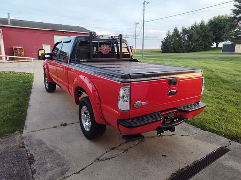 Used 2004 Ford F250 4x4 Crew Cab Super Duty image 2