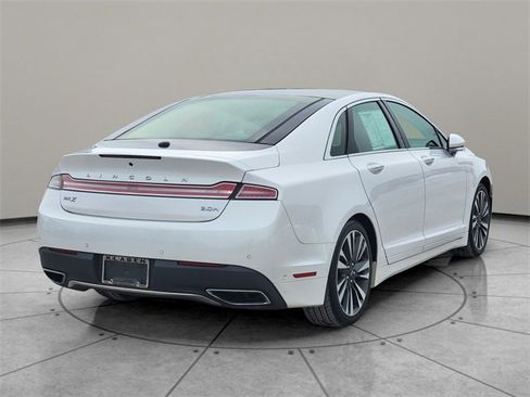 Used 2019 Lincoln MKZ Reserve w/ Luxury Package image 12