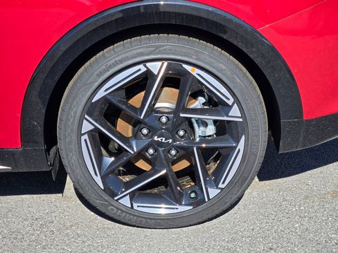 New 2025 Kia K4 GT-Line image 10