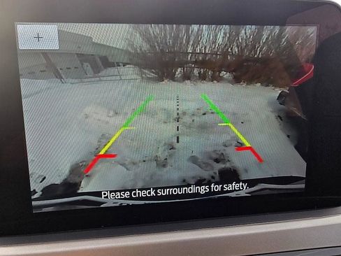 Used 2022 Ford Escape SE image 19