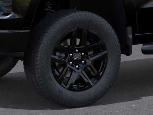 New 2026 Chevrolet Silverado 1500 Custom Trail Boss w/ Turbomax Blackout Package image 10