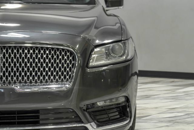 Used 2019 Lincoln Continental Select FWD image 61