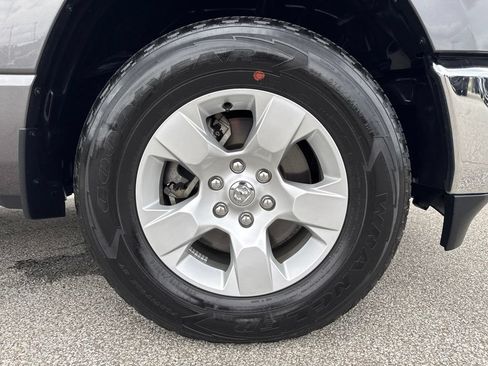 Used 2023 RAM 1500 Big Horn AWD/4WD image 45