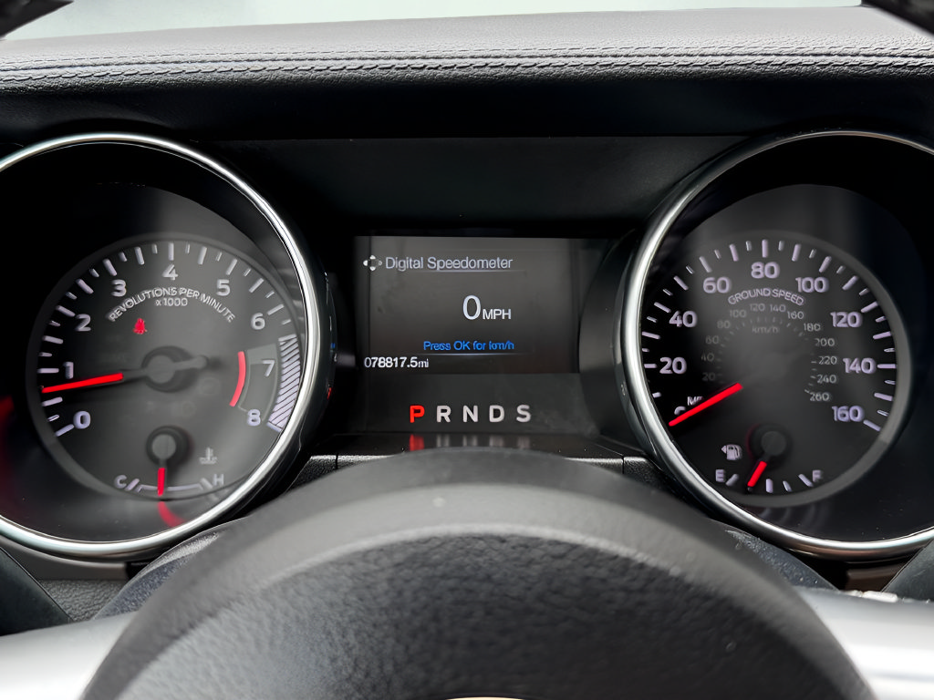 Used 2019 Ford Mustang Premium RWD image 32
