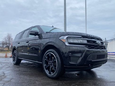 Used 2022 Ford Expedition Max Limited w/ Equipment Group 303A image 39