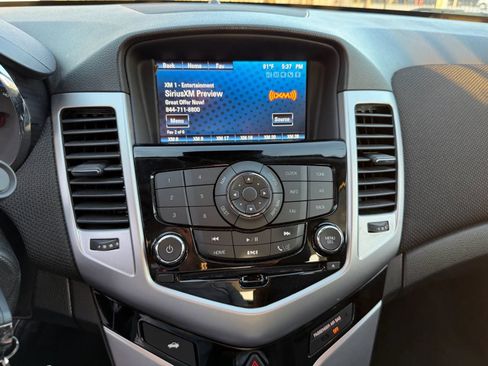 Used 2016 Chevrolet Cruze LT w/ Enhanced Safety Package FWD image 36